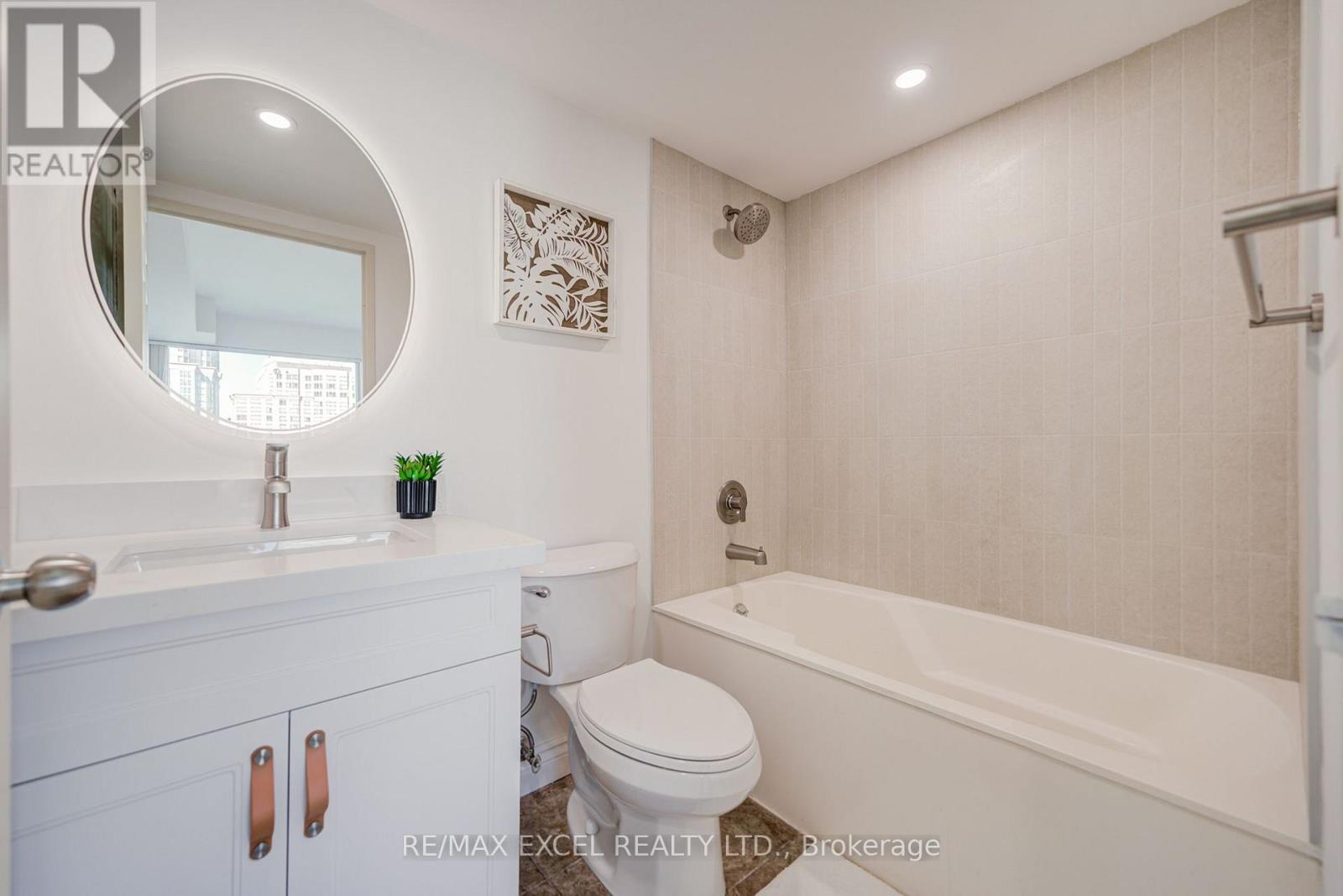 #1706 8 LEE CENTRE DRIVE - Image 36