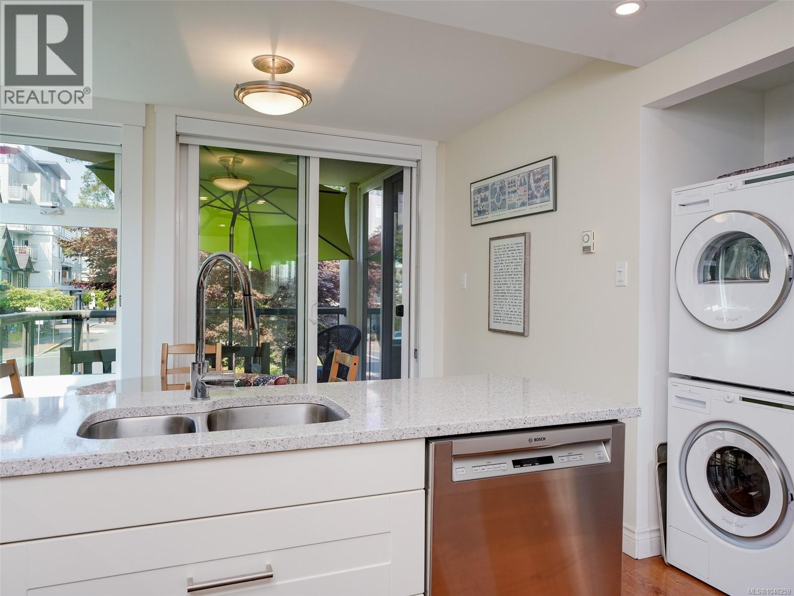2E 9851 Second Street, Sidney