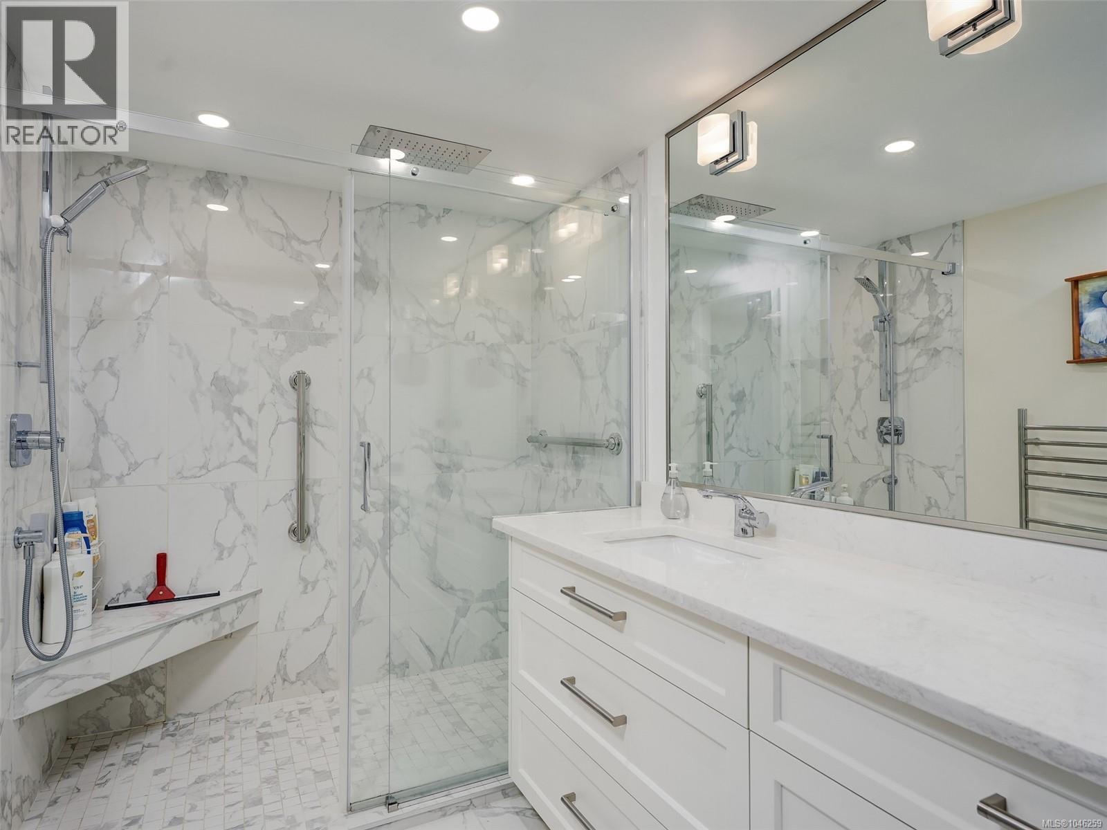 2E 9851 Second Street, Sidney