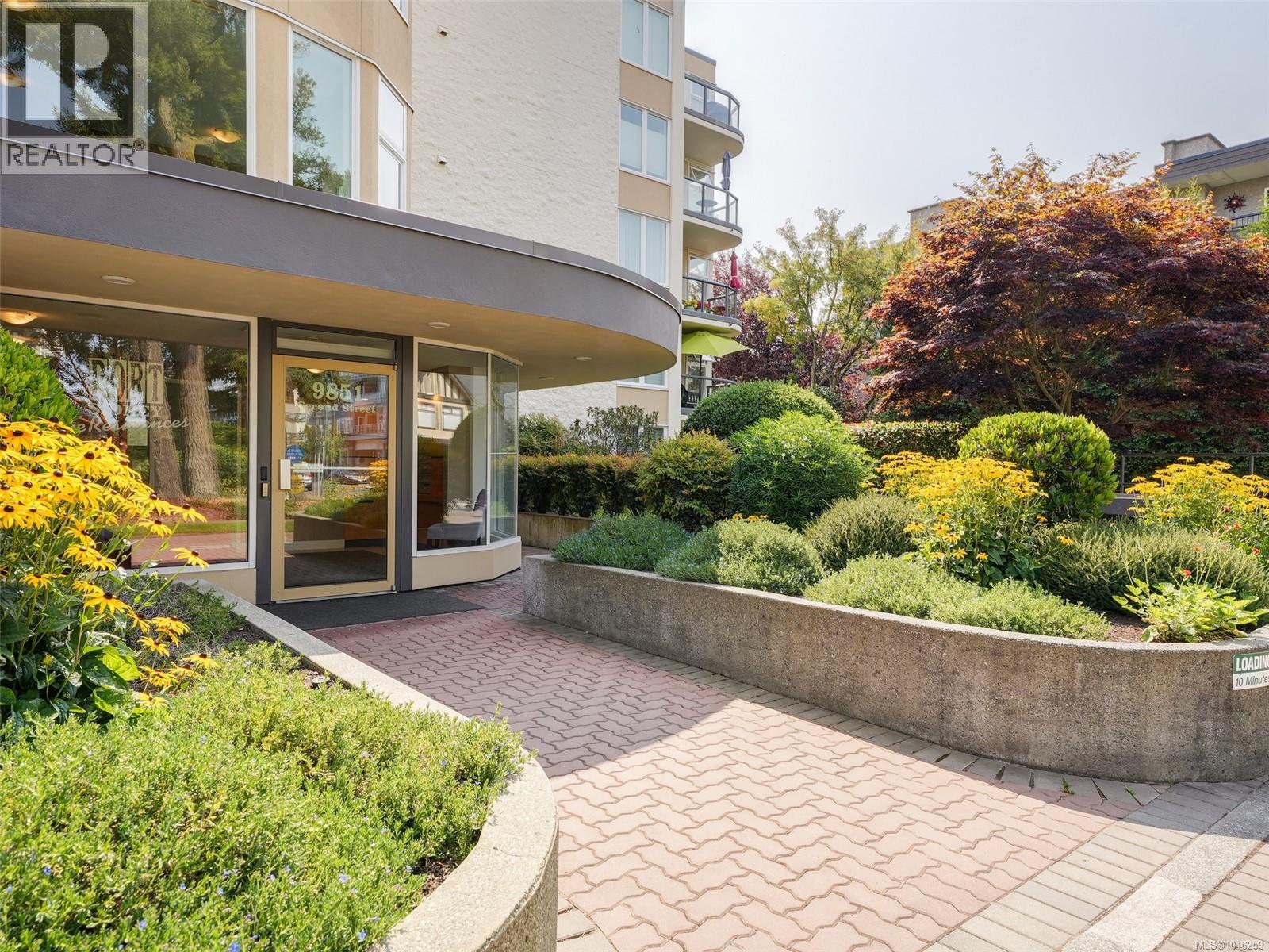 2E 9851 Second Street, Sidney