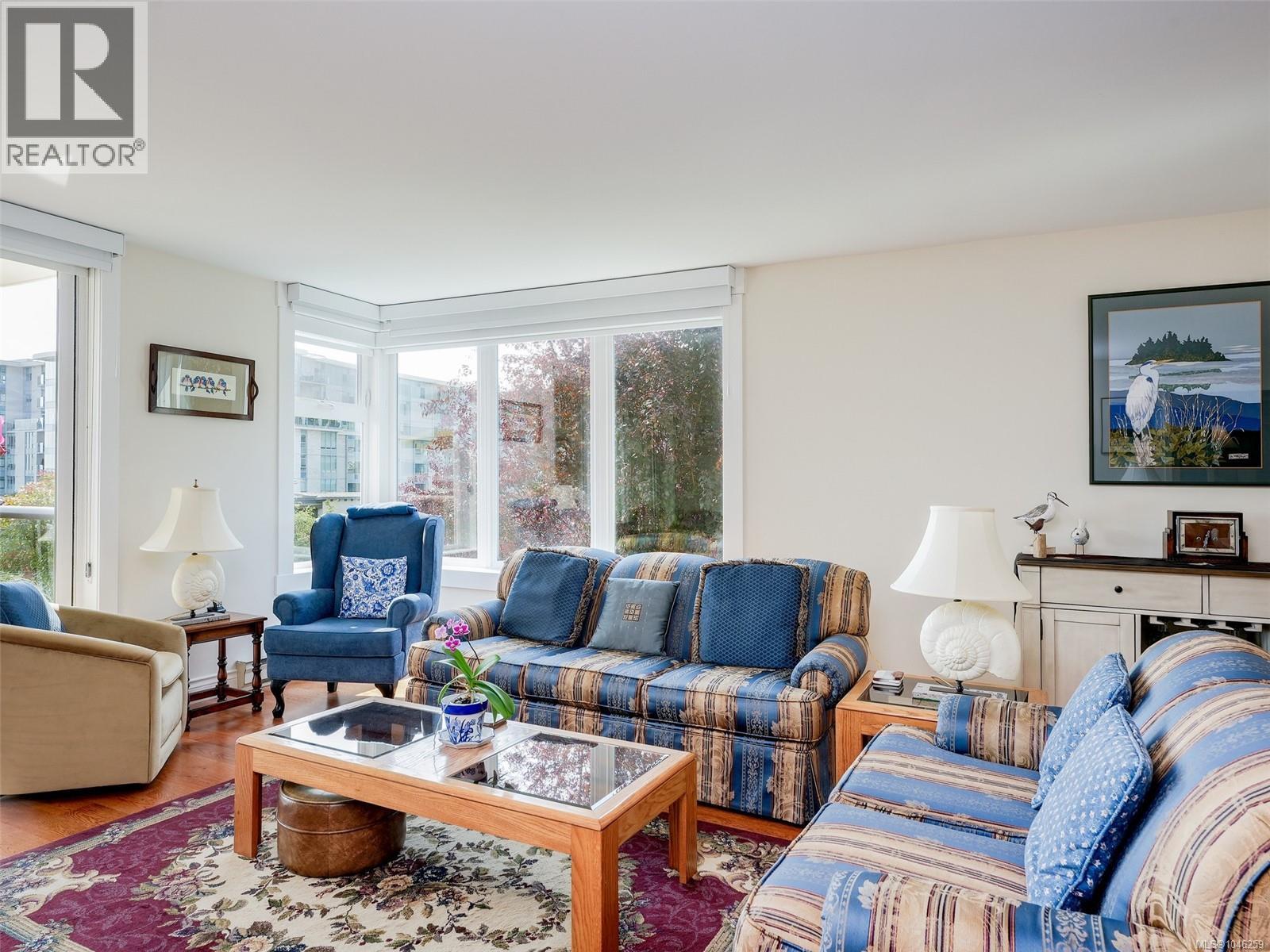 2E 9851 Second Street, Sidney