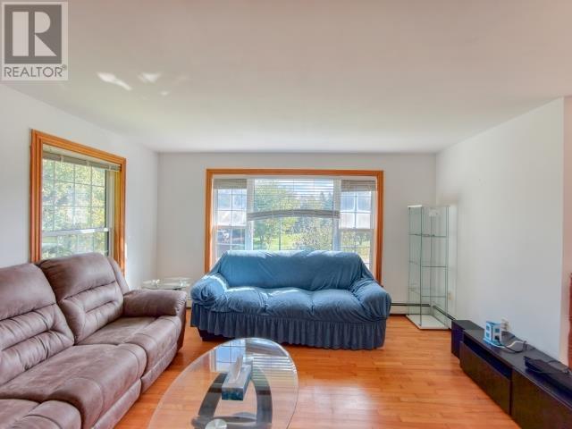 47 Anne Crescent - 10