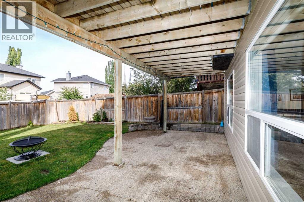 18 Arnold Close, Red Deer