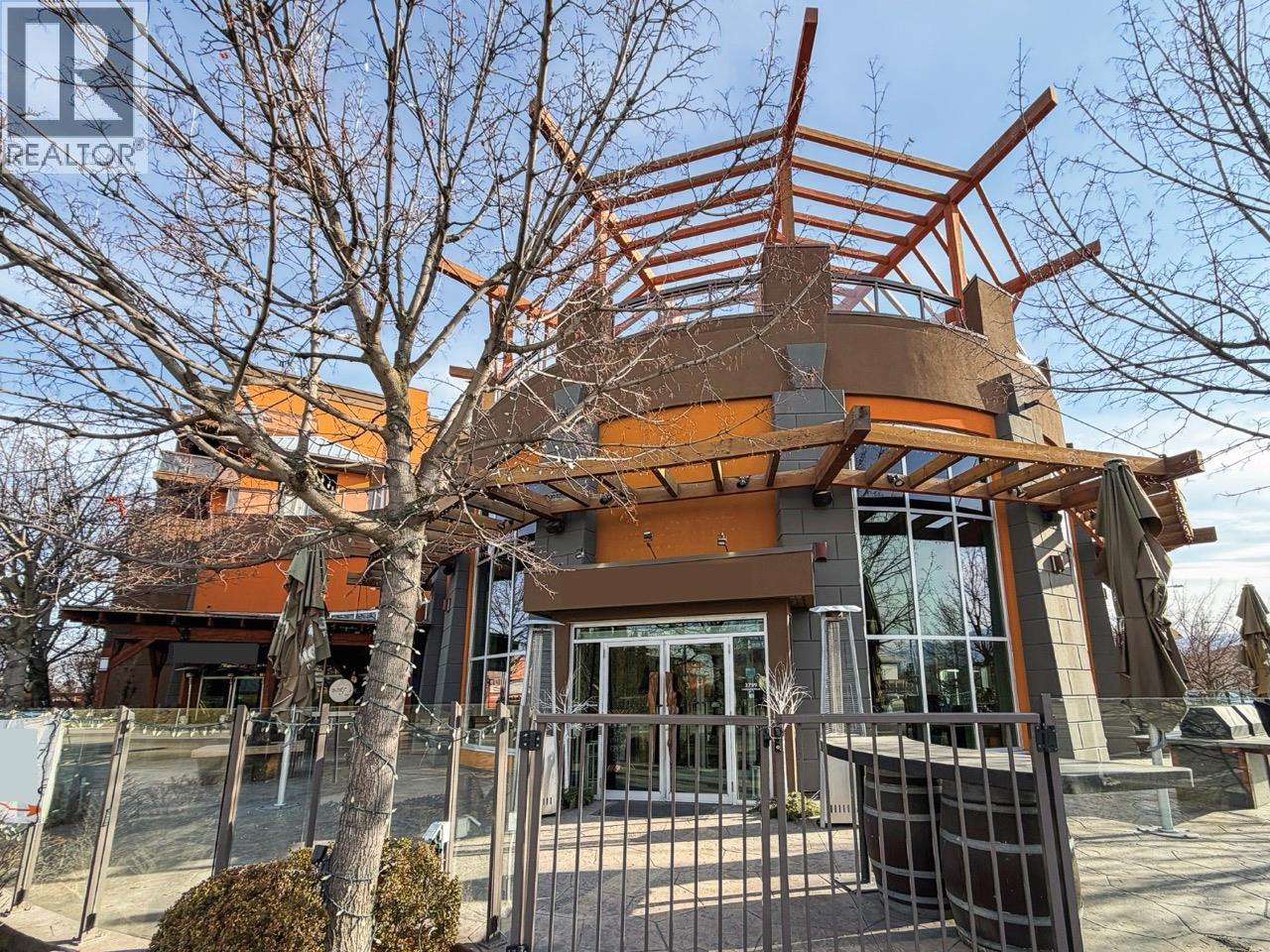  3799 Lakeshore Road, Kelowna