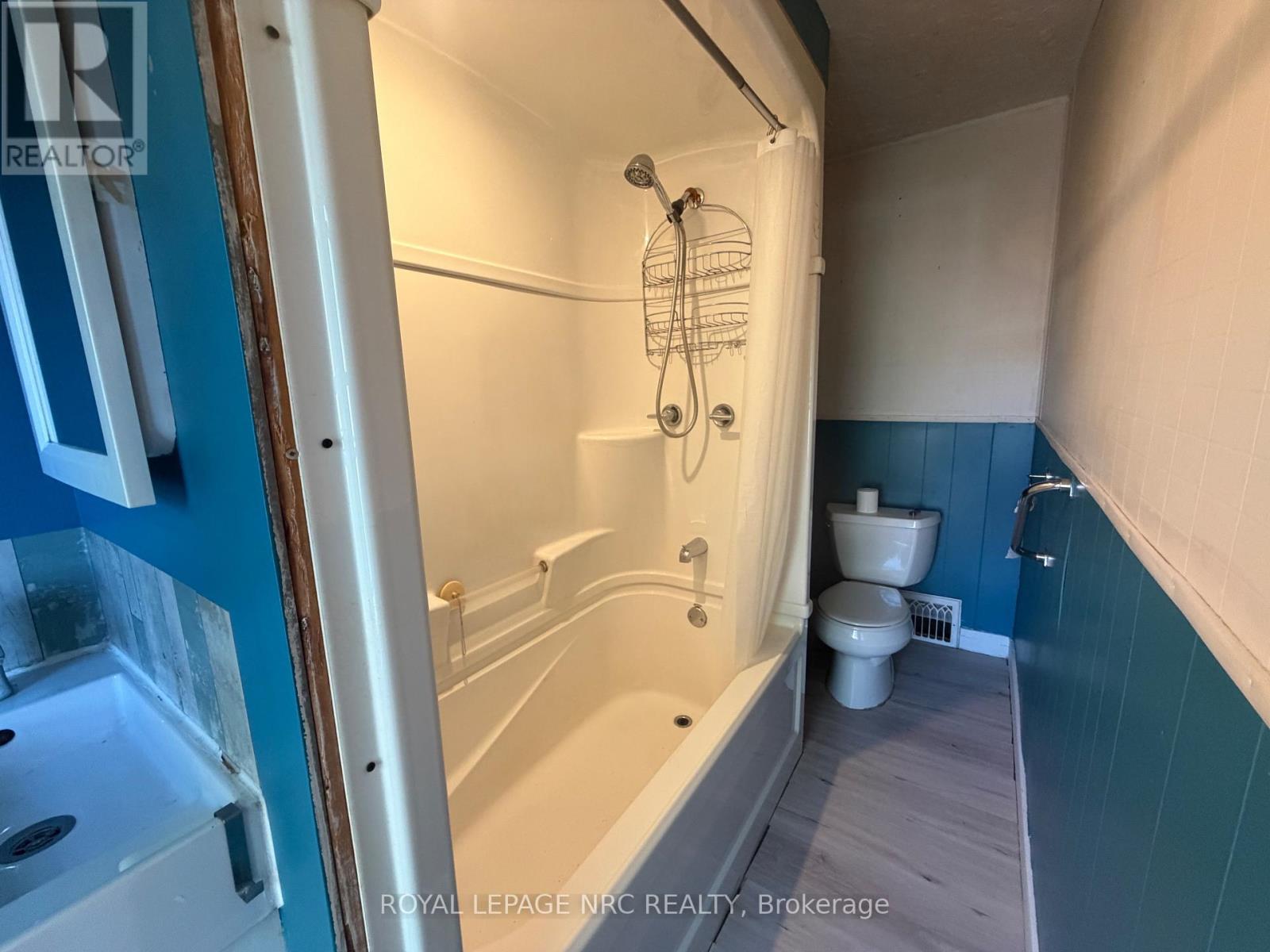 37 WRIGHT STREET - 13