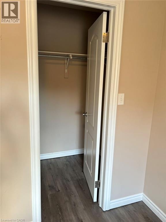 55 MOOREGATE Crescent Unit# 24, Kitchener — photo 8