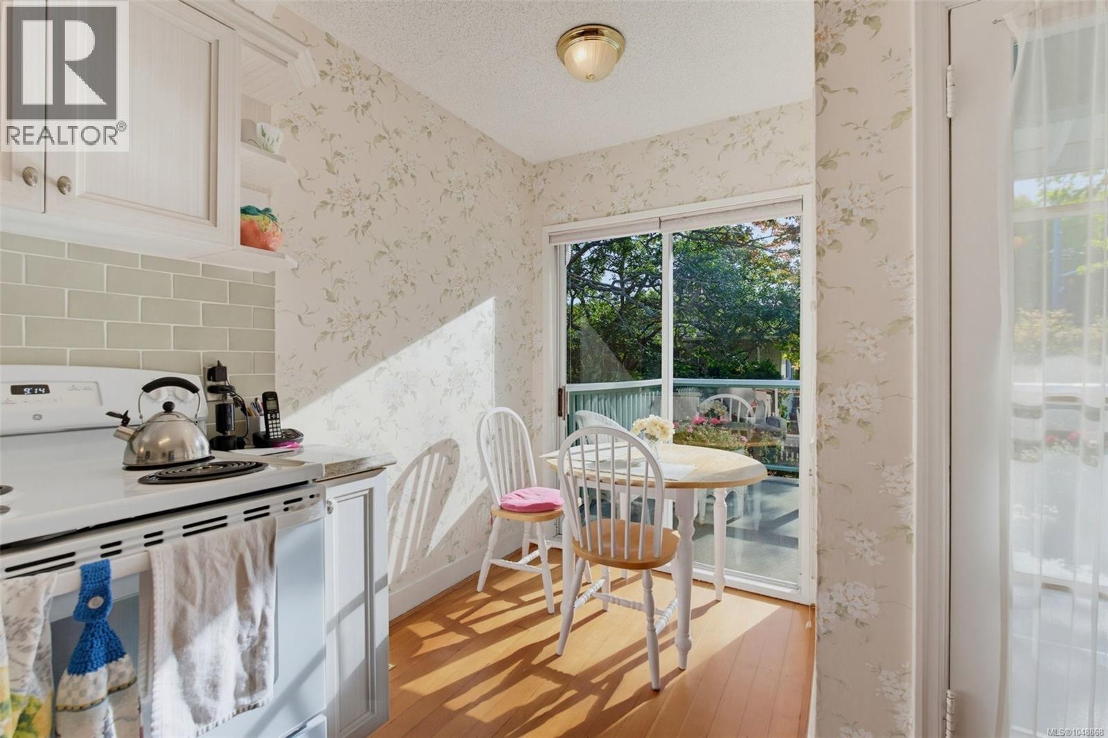 817 St. Patrick St - 10