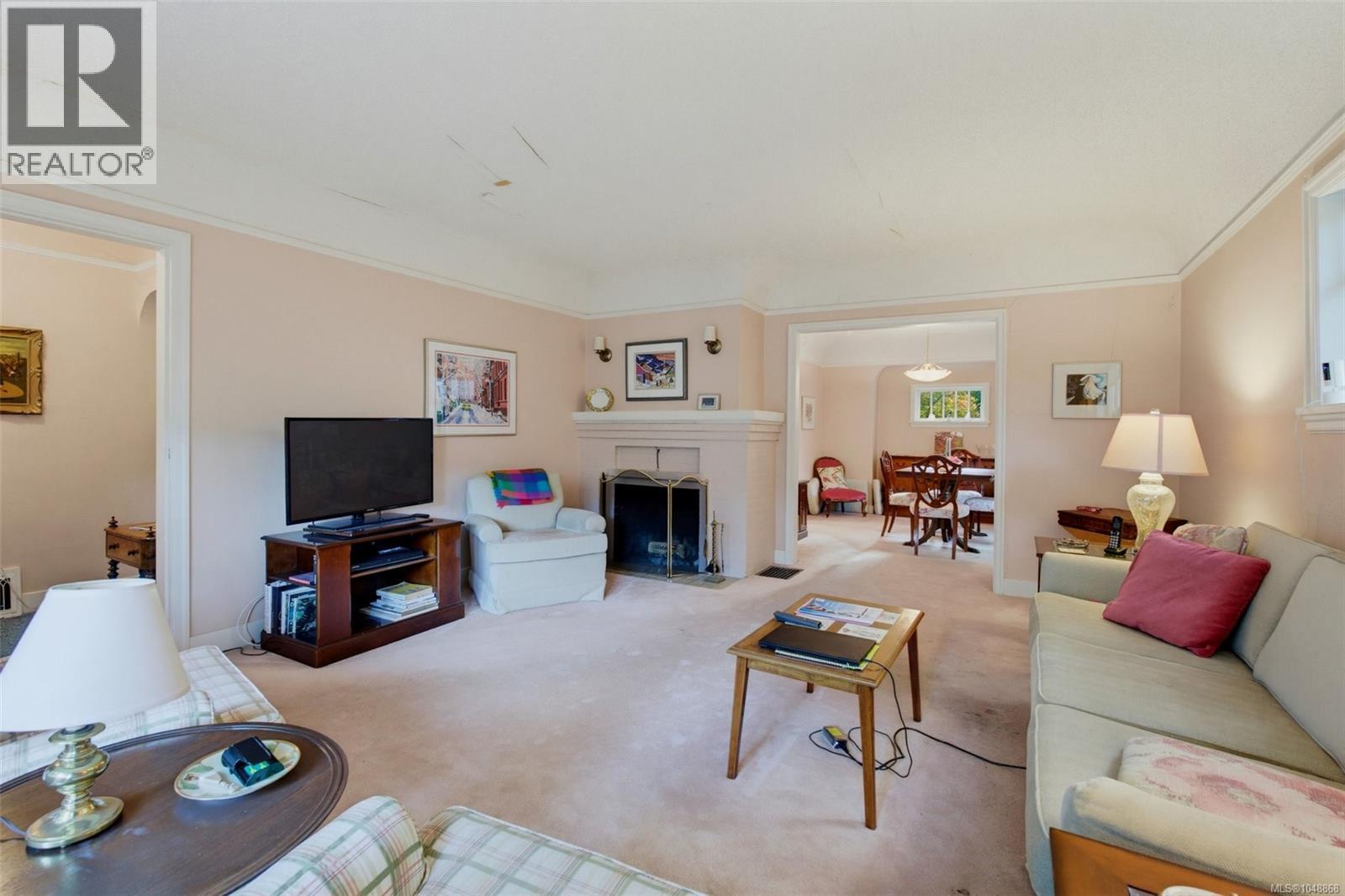 817 St. Patrick St - 6