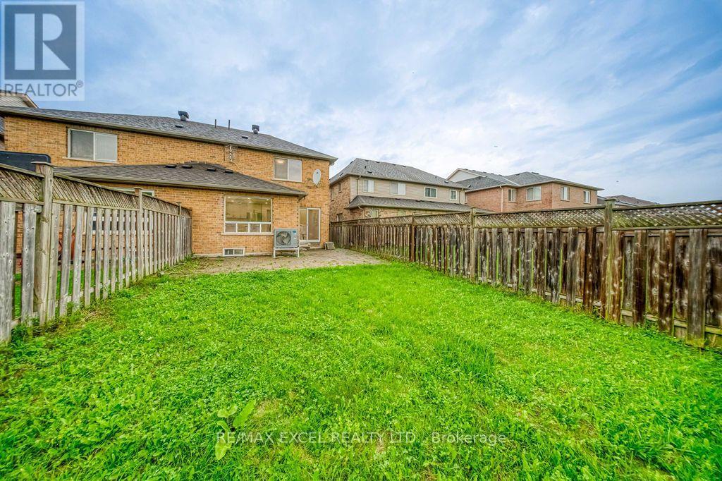 561 CABOTO TRAIL - Image 32