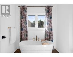 24 Northland Court, Oro Medonte, ON L9J0C4 Photo 32