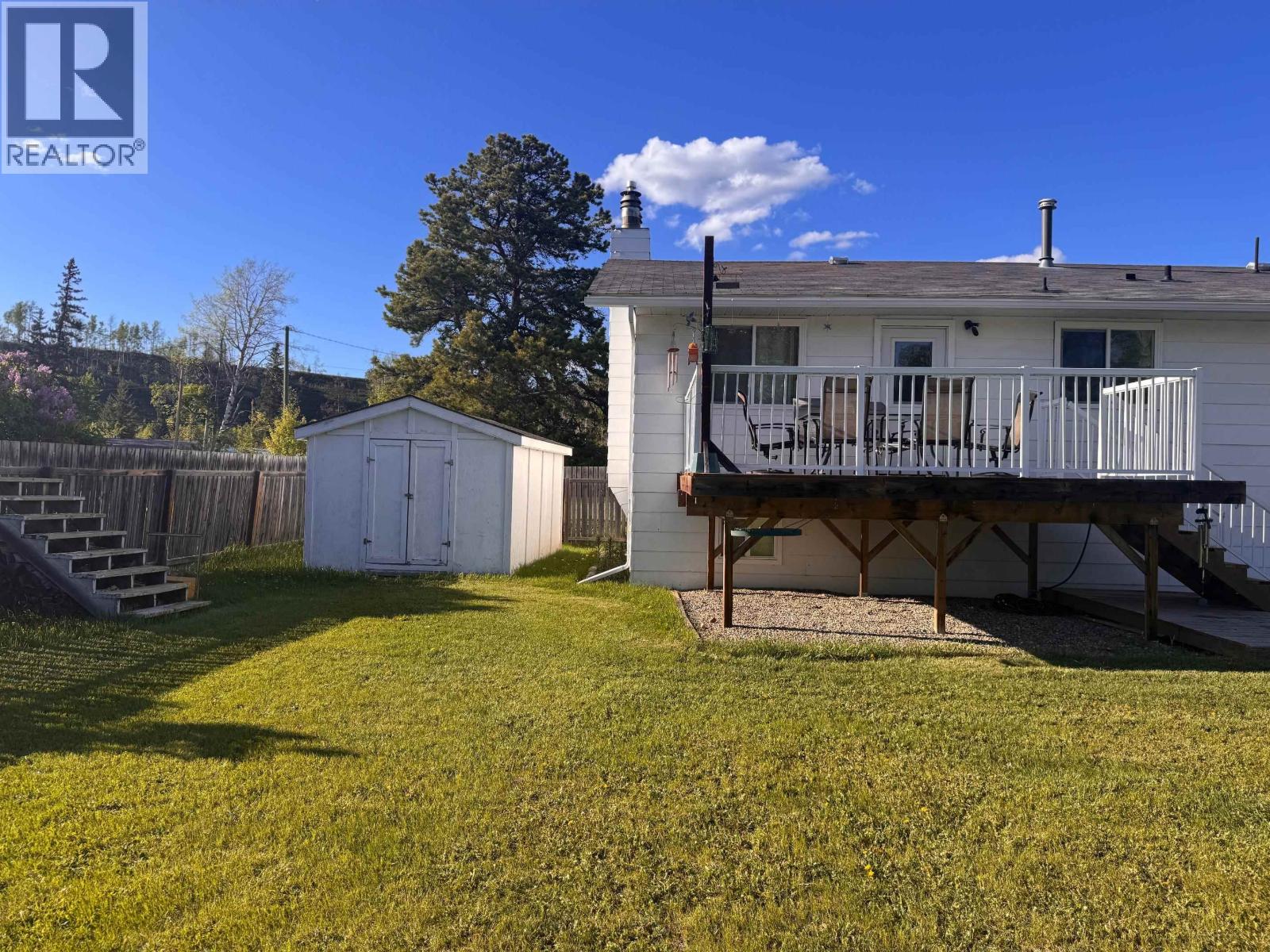 10102 PAQUETTE AVENUE, Hudsons Hope — photo 3