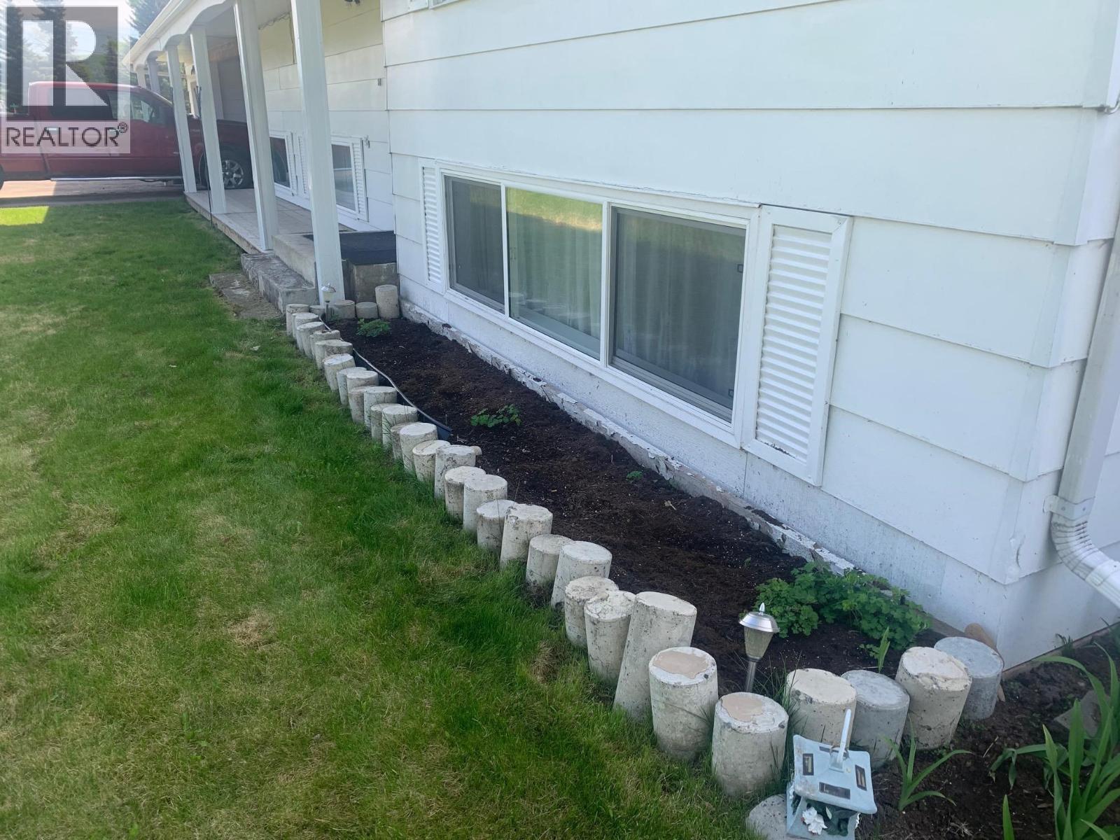 10102 PAQUETTE AVENUE - 11