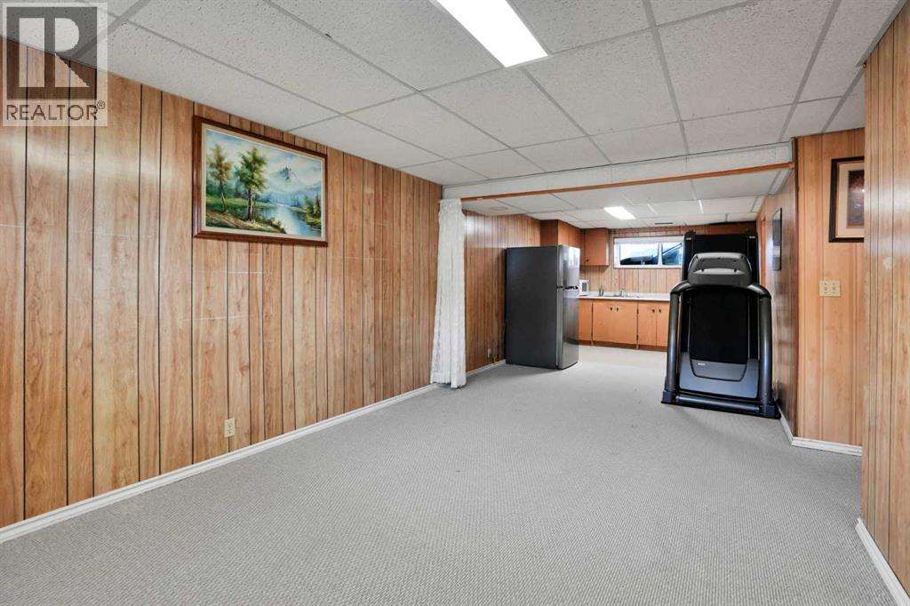 48 Falton Rise NE - 18
