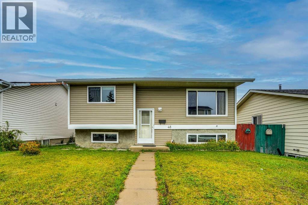 48 Falton Rise NE - 2