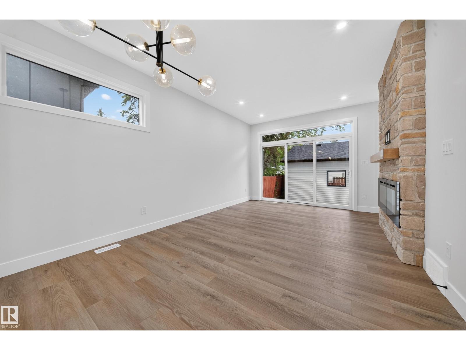 14610 85 Av NW, Laurier Heights — photo 14 of 30