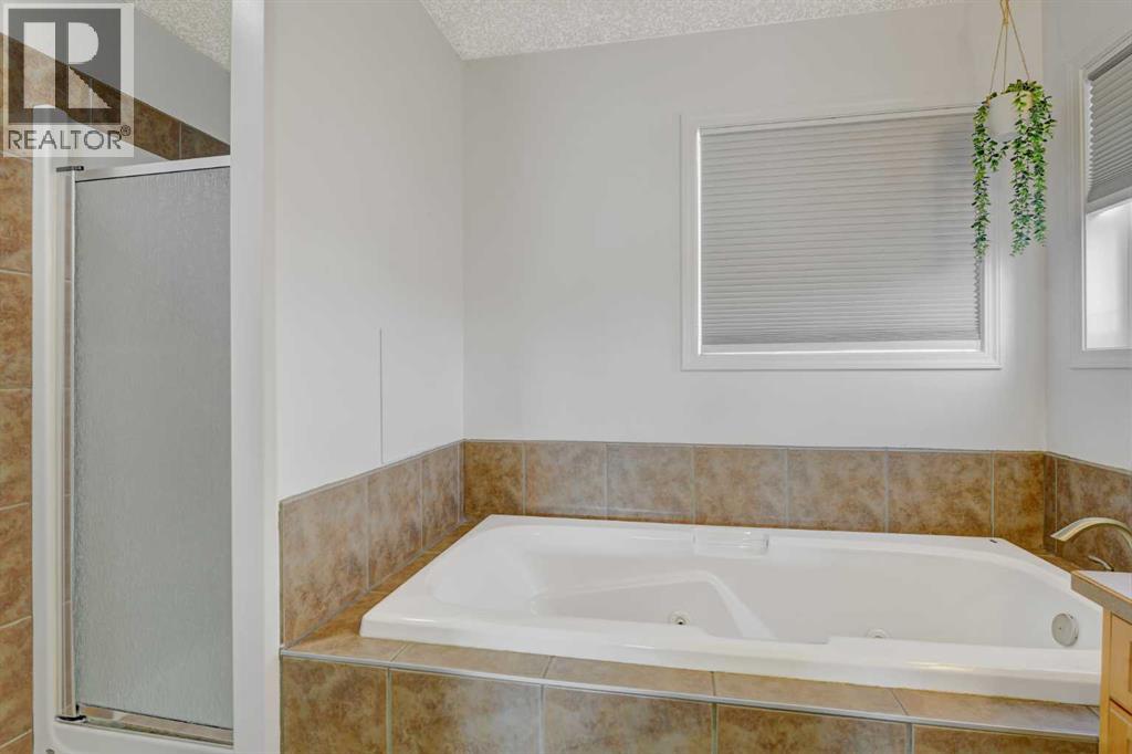 7722 114 Street - Image 14