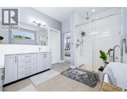 309 Seafield Rd, Colwood, BC V9C0E7 Photo 16