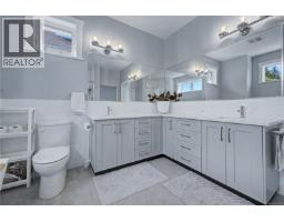 309 Seafield Rd, Colwood, BC V9C0E7 Photo 18