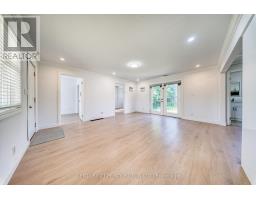 242 Simcoe Avenue, Georgina, ON L4P2H8 Photo 11