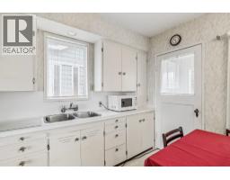 16 N Hythe Avenue, Burnaby, BC V5B1G4 Photo 16