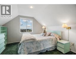 16 N Hythe Avenue, Burnaby, BC V5B1G4 Photo 17
