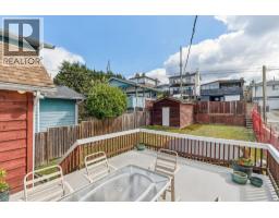 16 N Hythe Avenue, Burnaby, BC V5B1G4 Photo 32
