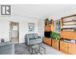 16 N Hythe Avenue, Burnaby, BC V5B1G4 Photo 7