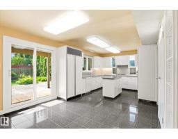 241 Greenoch Cr Nw, Edmonton, AB T6L1W6 Photo 12