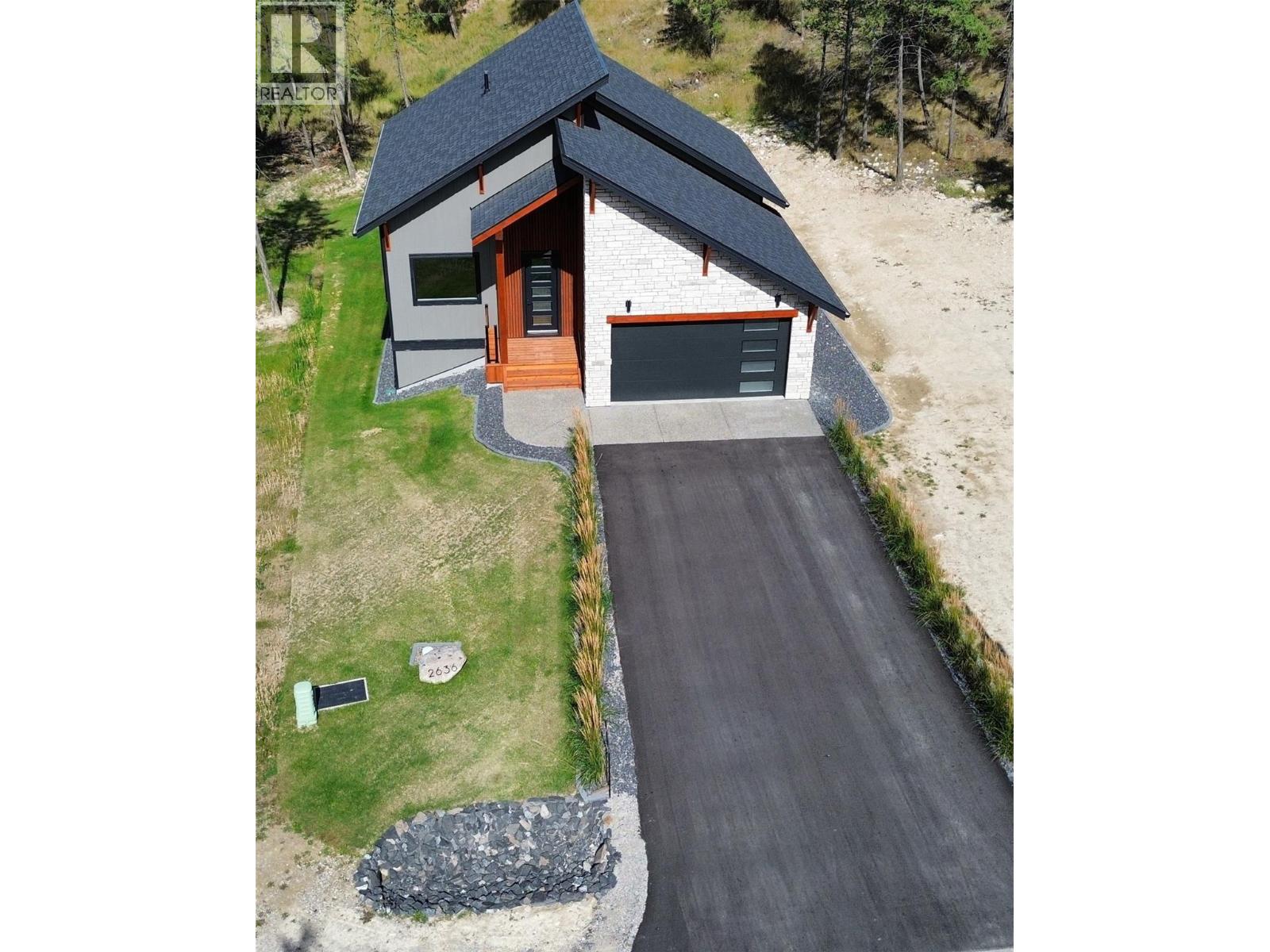 2636 Taynton Trail, Invermere — photo 3