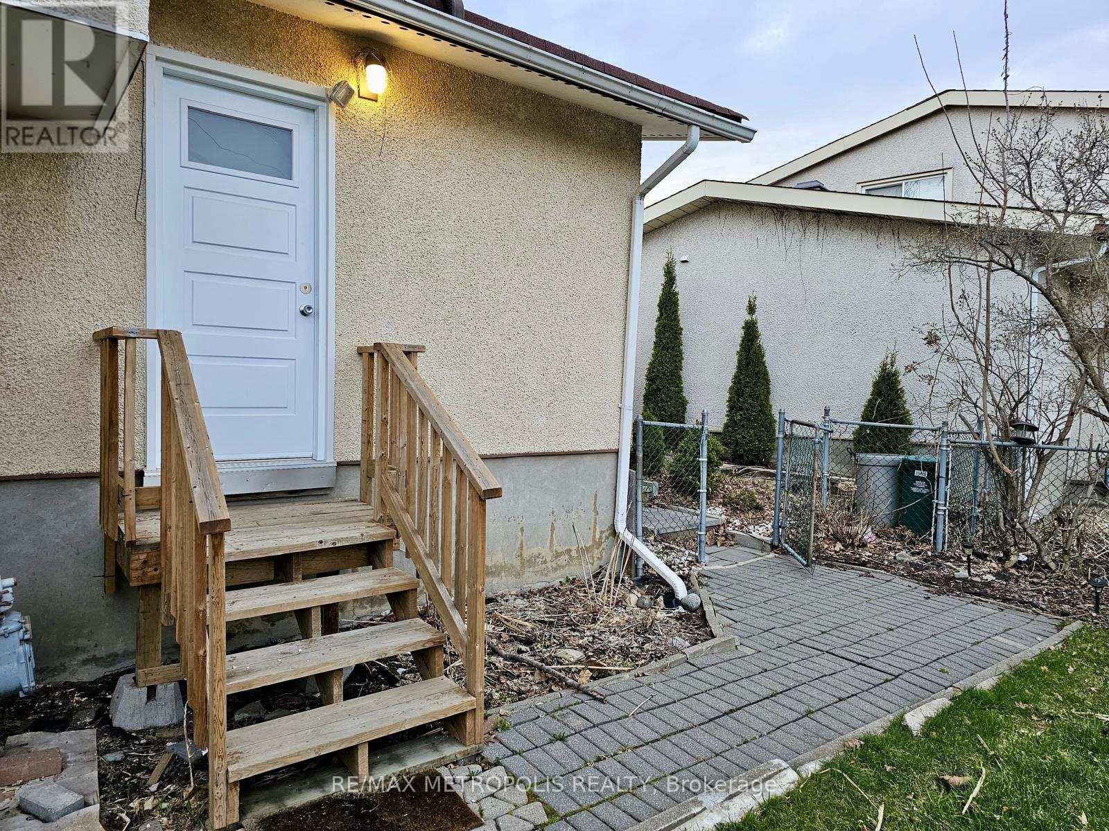BSMT - 7 MEDHURST DRIVE, Ottawa — photo 5