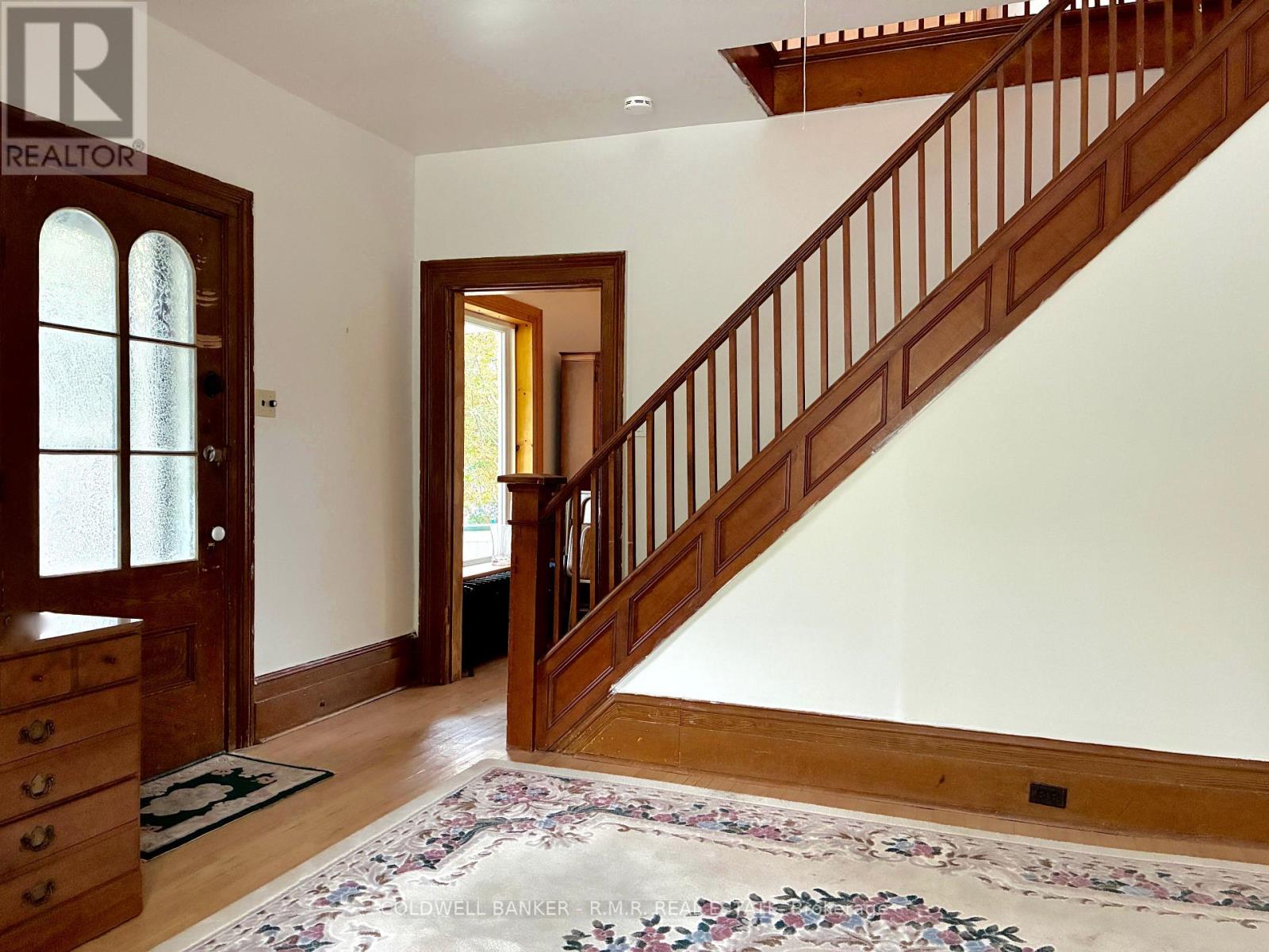 35 MAIN STREET S - Image 9