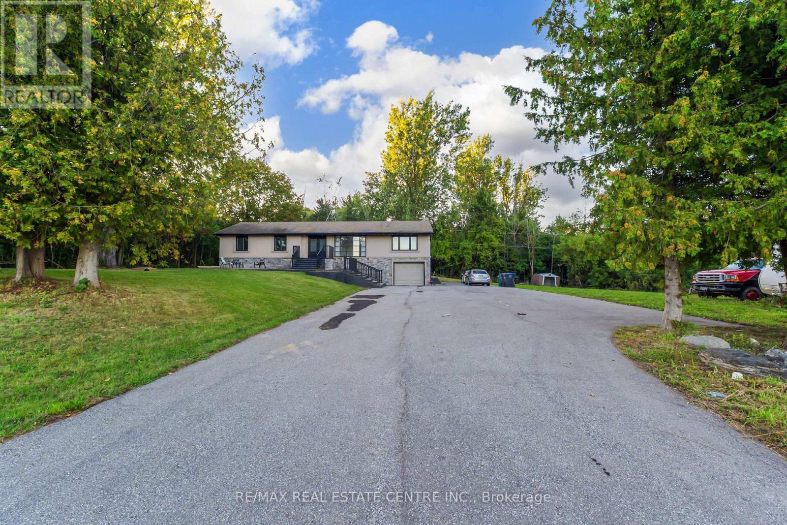 1910 OLDE BASE LINE ROAD - 27