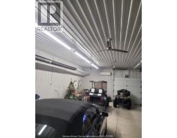 2040 Front Road North, Amherstburg, ON N9V3R3 Photo 44