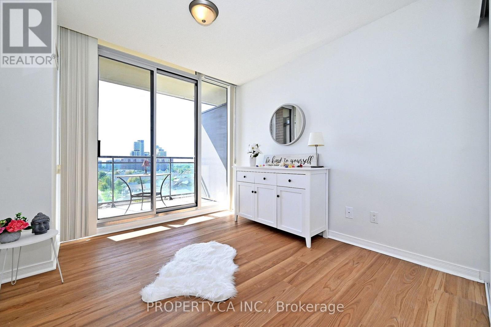 #1013 310 RED MAPLE ROAD - Image 14