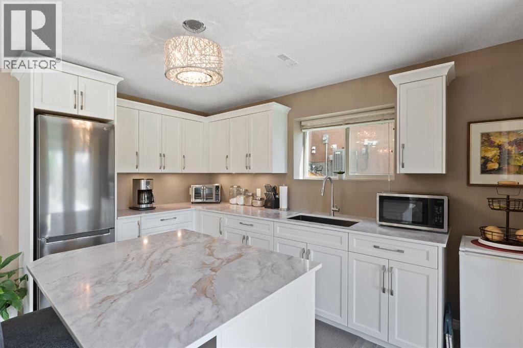 1619 Montrose Terrace SE - 30