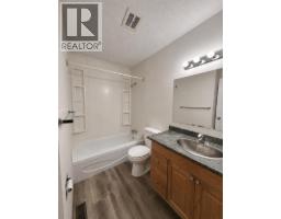 4801, 4805 52 Street, Olds, AB T4H1G2 Photo 16