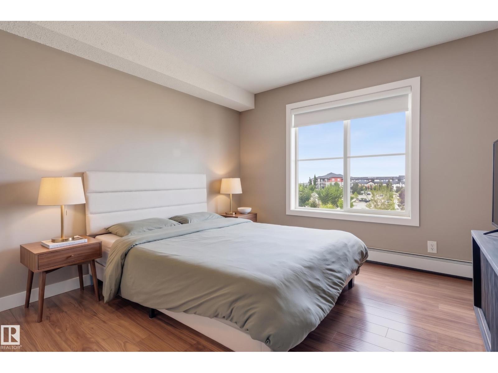 #415 11820 22 AV SW - 10