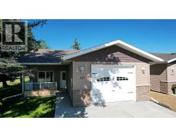 501 5 Street W, Hanna, AB T0J1P0 Photo 33