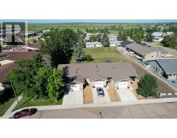 501 5 Street W, Hanna, AB T0J1P0 Photo 34