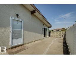 Sunroom - 14011 71 St Nw, Edmonton, AB T5C0N3 Photo 9