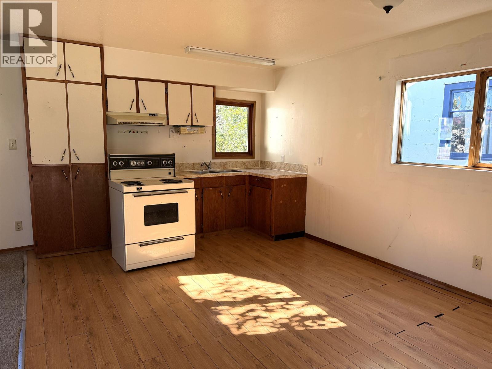 3715 2ND Avenue, Smithers
