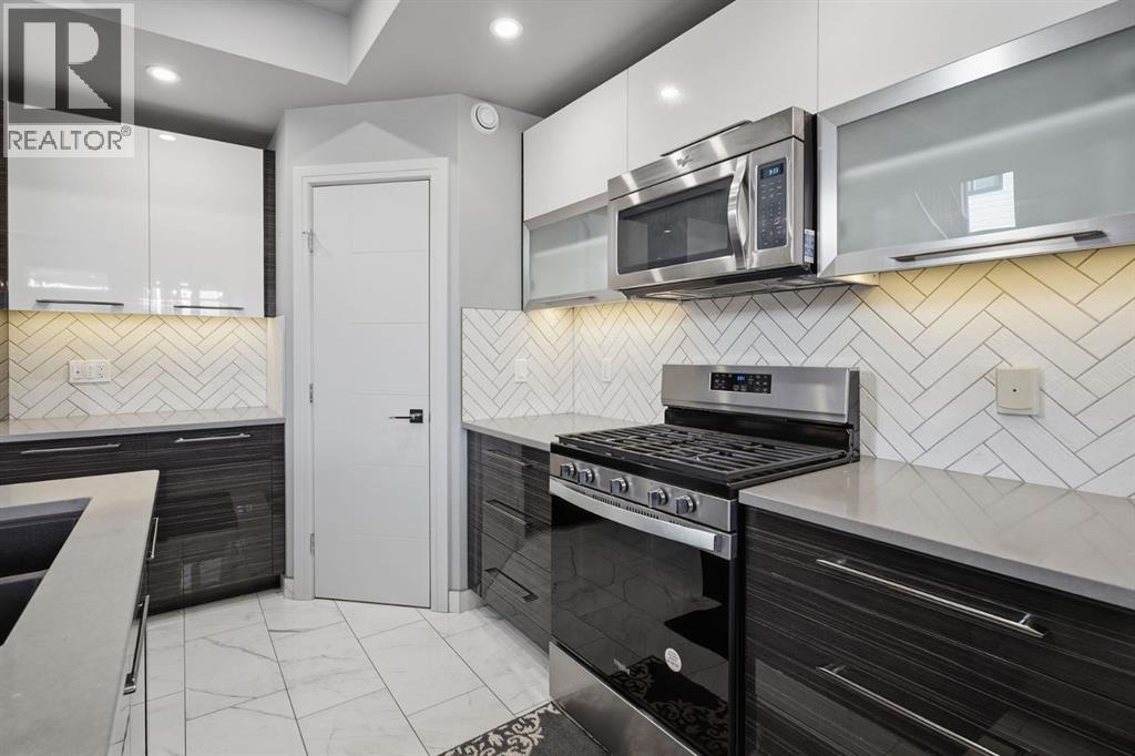 10 Mitchell Crescent - 8