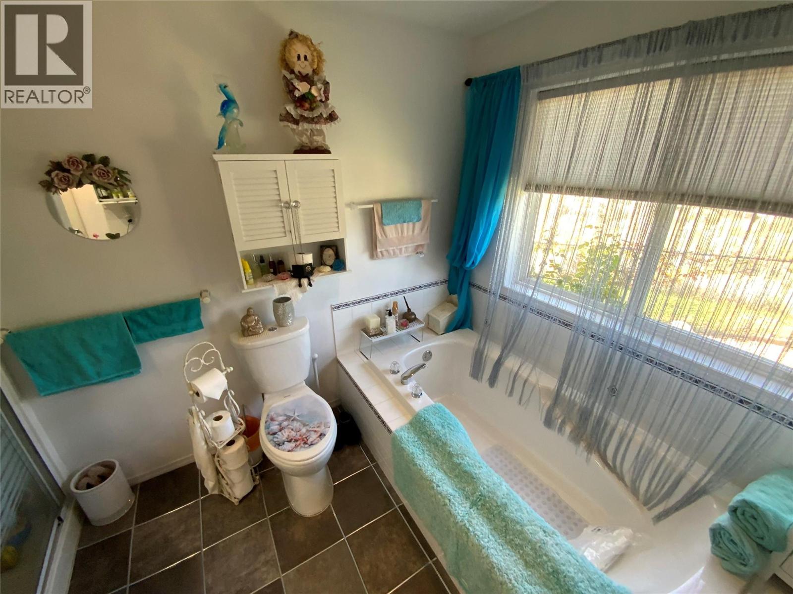 437 RIDGE Road, Penticton