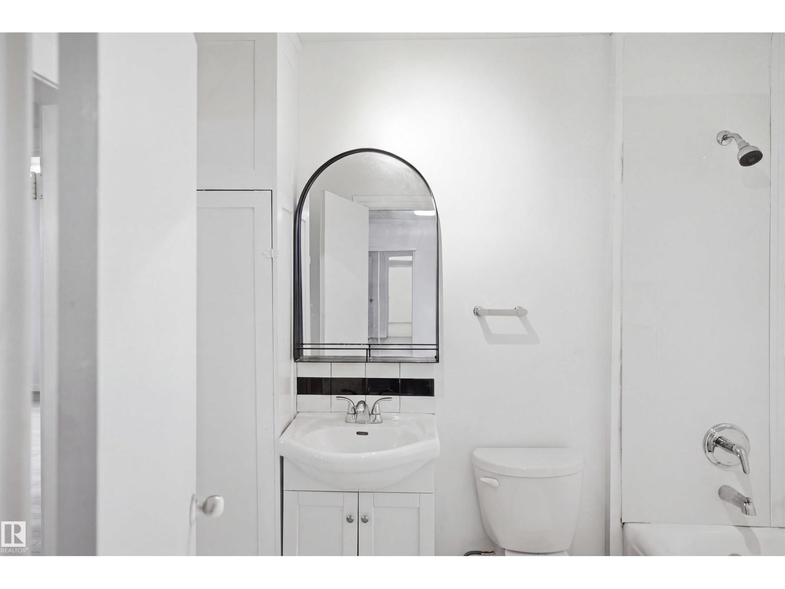 [private address] - Image 17