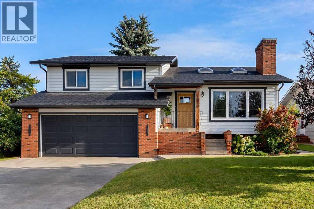 5920 53 Avenue - 1