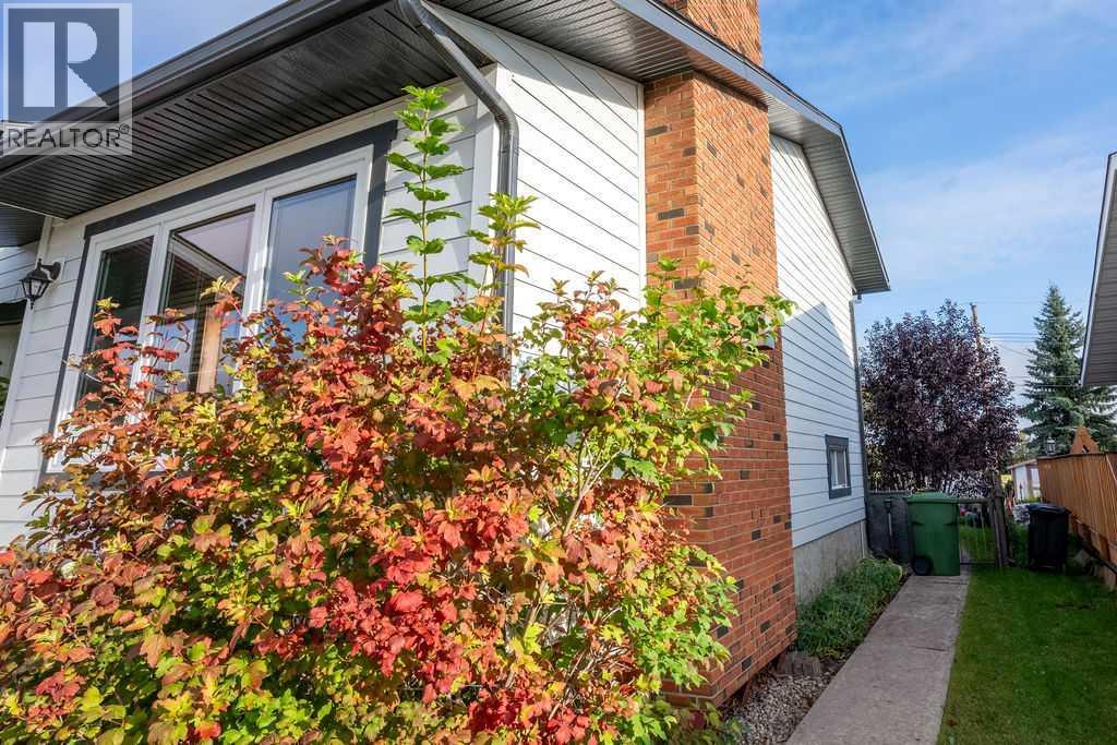 5920 53 Avenue - 27
