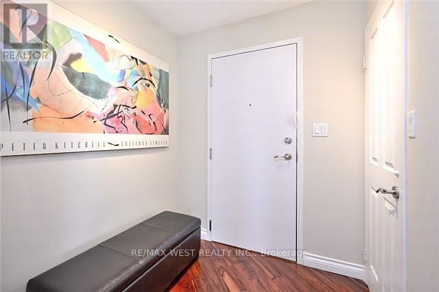 314 - 2261 LAKE SHORE BOULEVARD W, Toronto (Mimico) — photo 3
