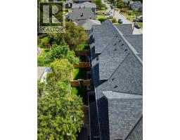 8 1830 Allenby St, Saanich, BC V8R3B7 Photo 17