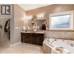 9 Liberty Place, Sylvan Lake, AB T4S0A2 Photo 23