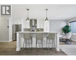 2, 530 56 Avenue SW - photo 2